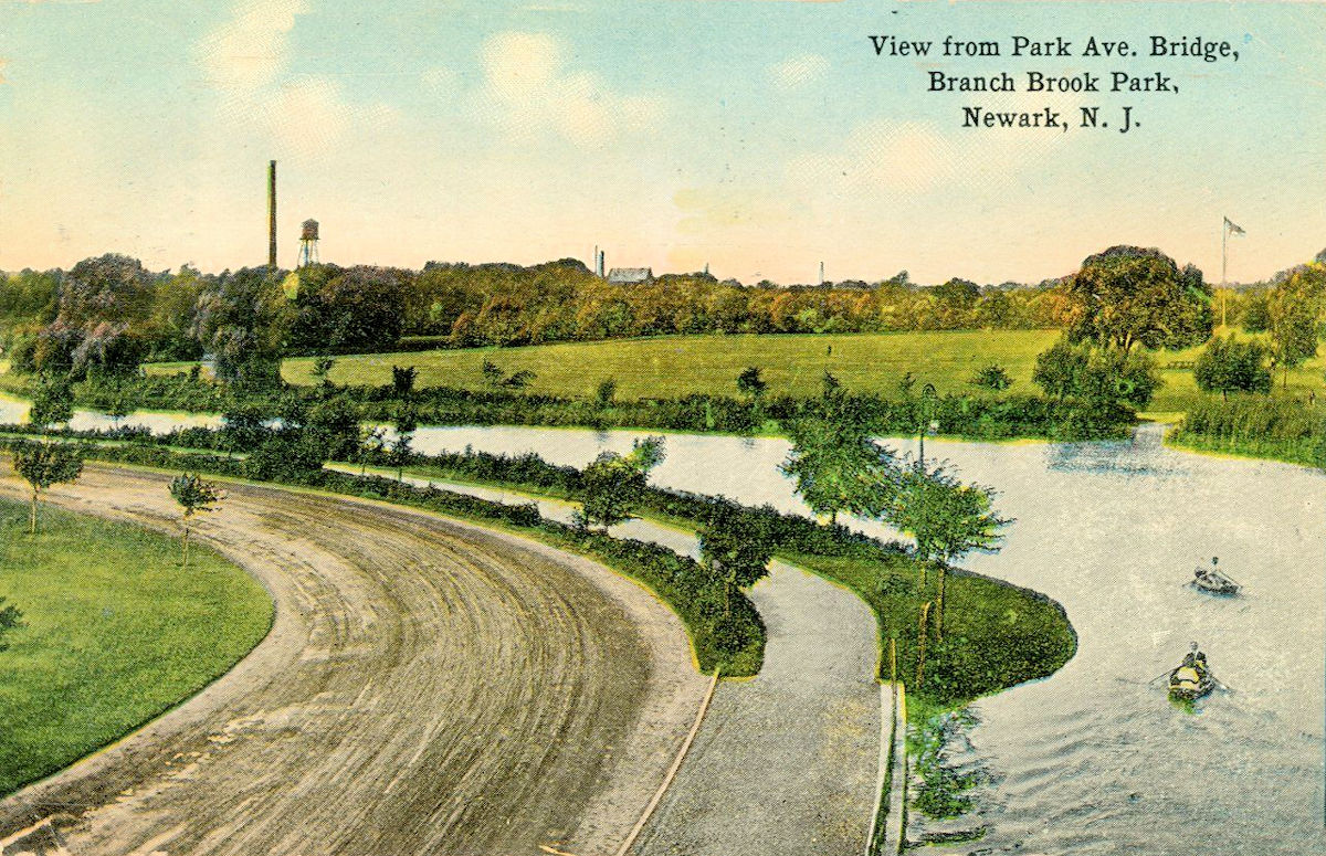 View from Park Avenue Bridge
Postcard
