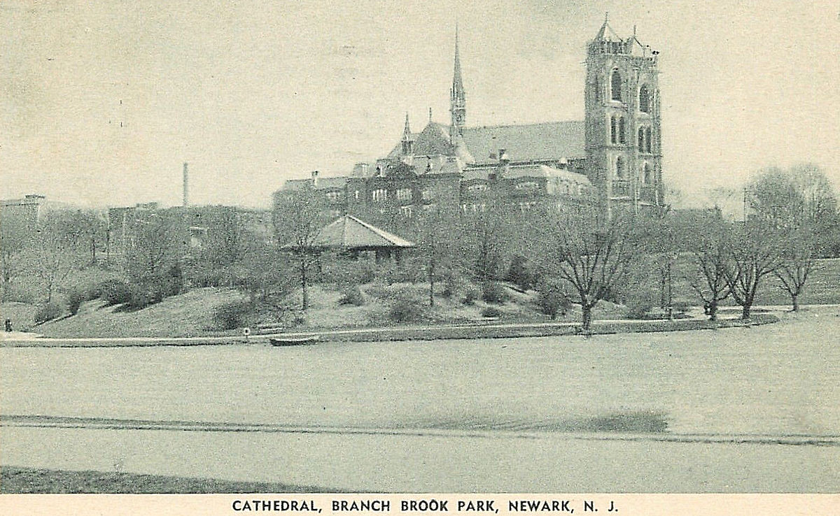 View of Sacred Heart Cathedral
Postcard
