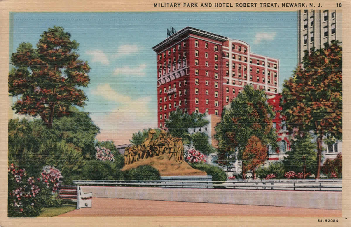 Military Park and the Robert Treat Hotel
Postcard
