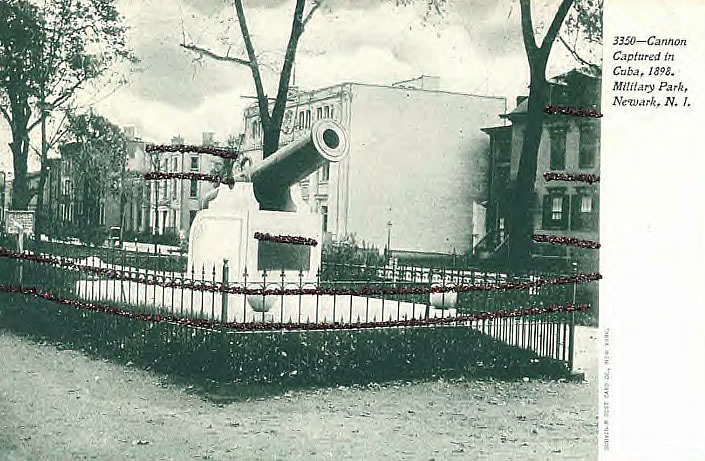 Spanish Cannon Captured in Cuba 1898
Postcard
