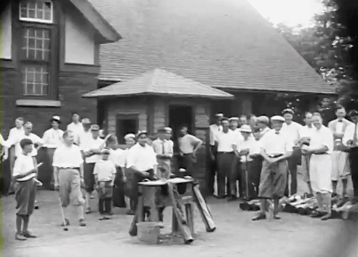 Golf
Photo from "Sightseeing in Newark, N. J. by John H. Dunnachie: 1926"
